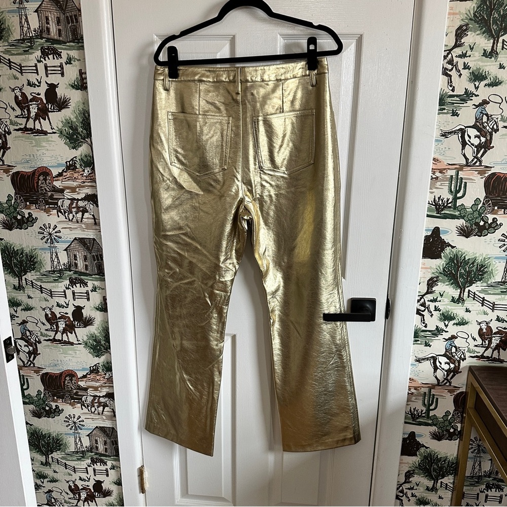 Gold Pants - Picture 4 of 4
